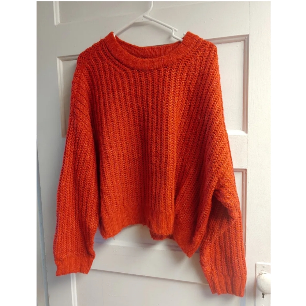 Red chunky knit crew neck sweater